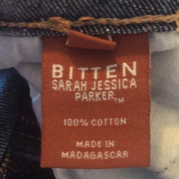Bitten Jeans by Sarah Jessica Parker - Picture 6 of 7